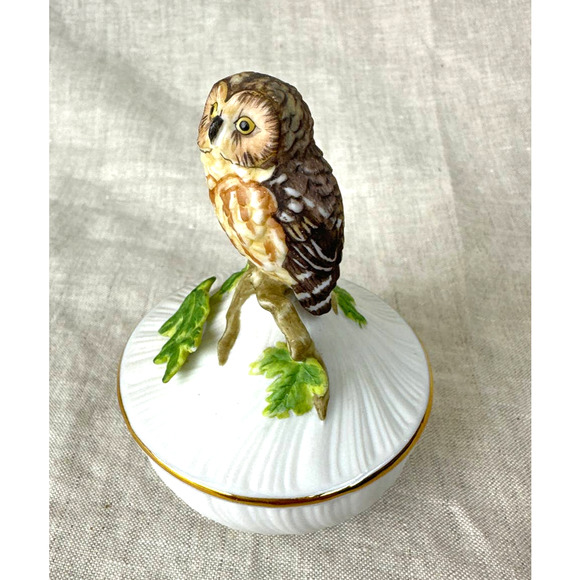 Vintage Saw-Whet Owl by Maruri Trinket Box Porcelain 3" Tall - Picture 4 of 10